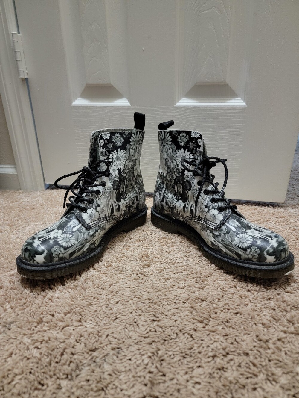 Dr. Martens 1460 Pascal boots In Floral Drip - Picture 2 of 4